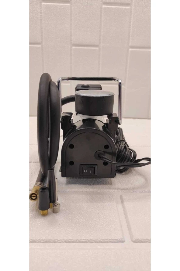 Araba Oto Araç Lastik Şişirme Pompası Metal Gövde Kompresör 150 Psi Çakmaklık Girişli - 3