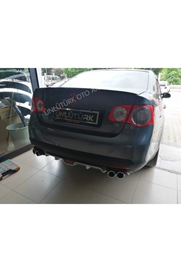 Volkswagen Jetta 2006 - 2010 Bagaj Üstü Spoiler Pianoblack