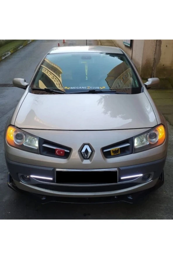Renault Megane 2 Ön Lip 3 Parça Parlak Siyah Voltex
