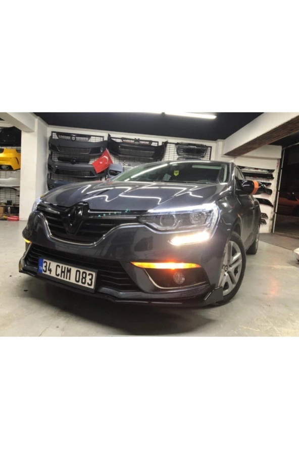 Piano Black Renault Megane 4 Yarasa Batman Ayna Kapağı