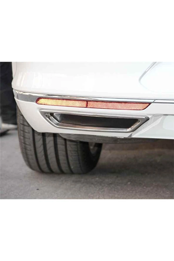 Vw Passat B8 2016 Ve Üstü Difüzör Kromu 2 Parça ürün görseli