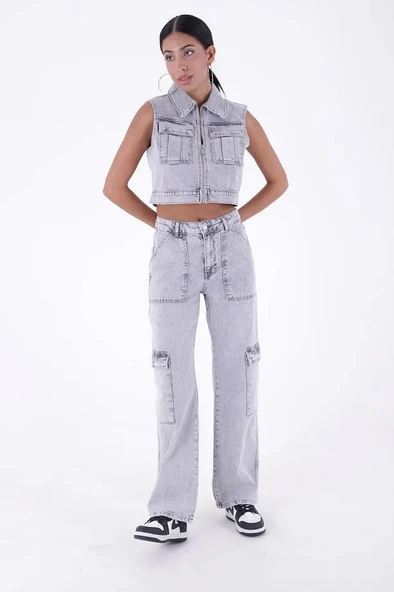 Kargo Cepli Detaylı ve Yüksek Belli Tam Boy  Relaxed Kadın Kargo Kot Pantolon Açık Gri Kar Denim - 1