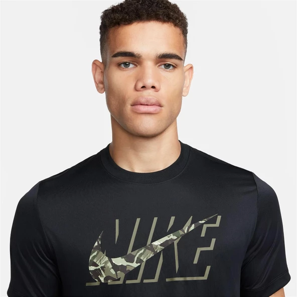 NİKE DRI-FIT CAMO ERKEK ANTRENMAN TİŞÖRTÜ-DZ2741-010 - 4