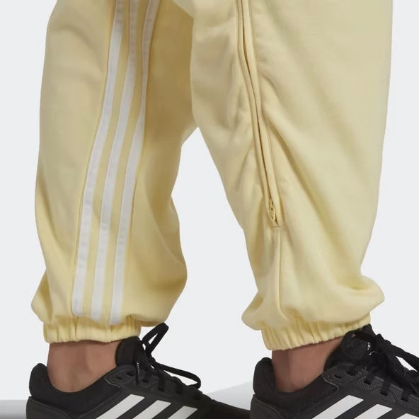 ADİDAS HYPERGLAM 3-STRİPES OVERSİZED CUFFED WİTH SİDE ZİPPERS JOGGER EŞOFMAN ALTI-HK2559 - 4
