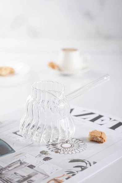 Isıya Dayanıklı Ocakta Kullanmaya Uygun Lüks Borosilikat Cam Cezve 400 Ml - 4