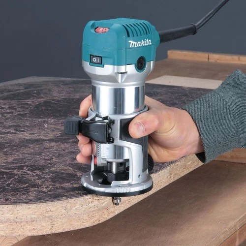 Makita RT0702C Formika El Freze Makinesi - 4