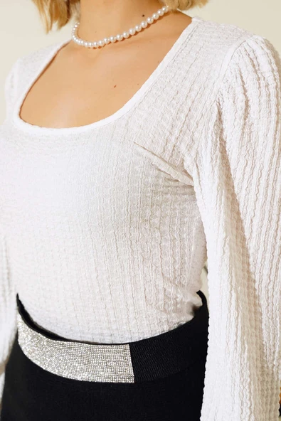 Kare Yaka Bürümcük Bluz Ekru - Resim 4