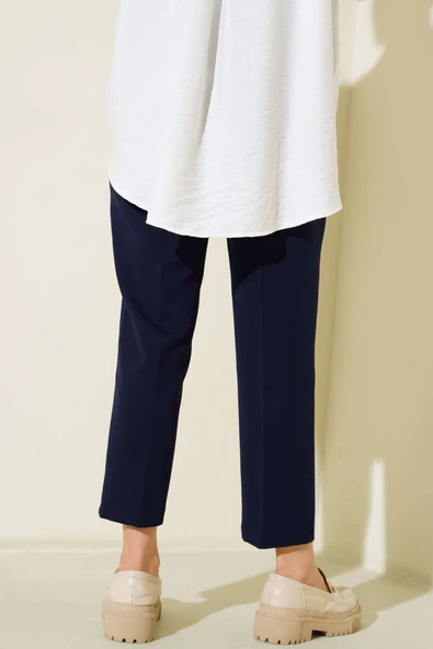 Kemerli Kopçalı Kumaş Pantolon Lacivert - Resim 3