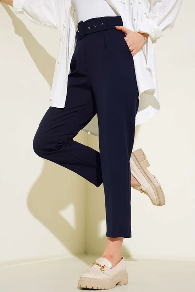 Kemerli Kopçalı Kumaş Pantolon Lacivert ürün görseli 1