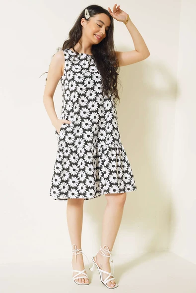 Papatya Desenli Sıfır Kol Elbise Siyah - Resim 2