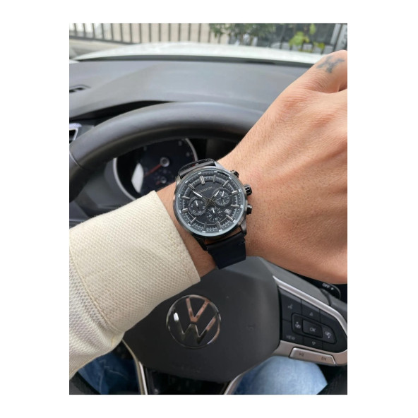 OCHSTIN Tüm Fonksiyon Aktif Erkek Kol Saati 924044 ürün görseli