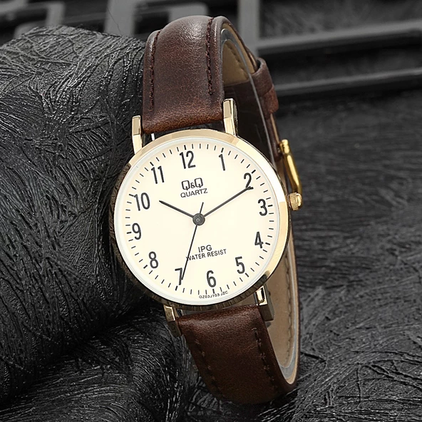 Q&Q QZ03J103Y Kadın Kol Saati