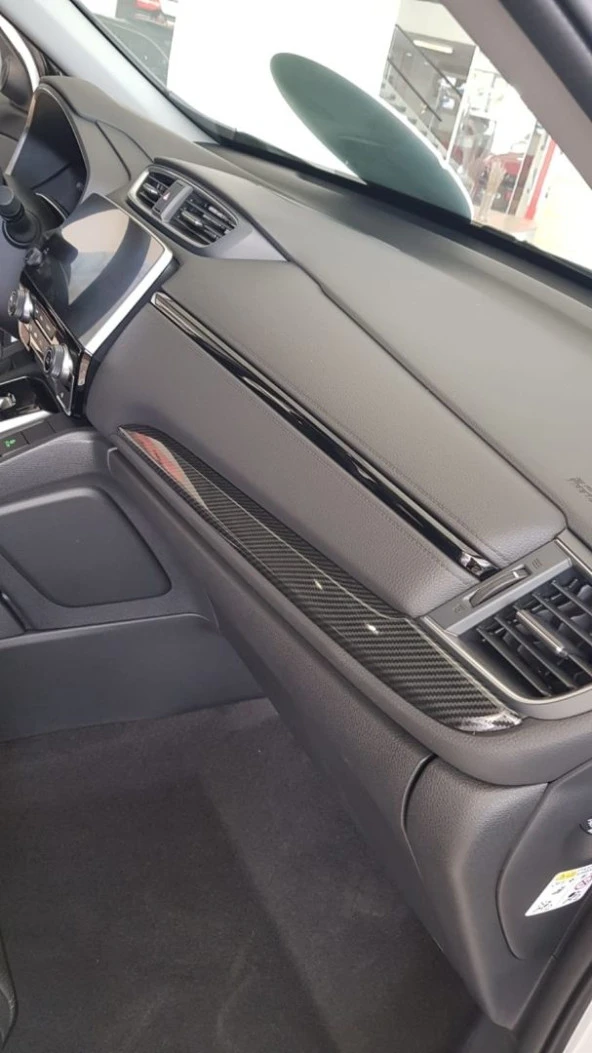 Honda Cr-V Uyumlu 2017+ Karbon Göğüslük Kaplama 2 Parça - Resim 2
