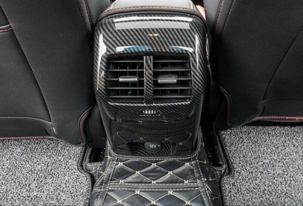 Ford Focus Uyumlu 2019+ Arka Menfez Kaplama - Karbon(ABS) - Resim 3