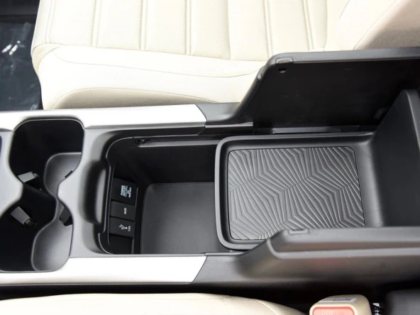 Honda Cr-V Uyumlu 2018-2021 Kablosuz Şarj Standı - Resim 4