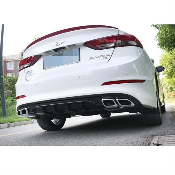 Hyundai Elantra 2016-2018 4 Egzoz Piano Black Difüzör - 3