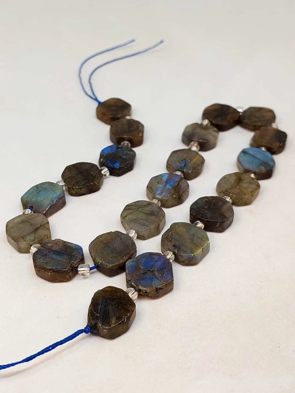 Labradorit Taşı Şekilli Dizi (44390) - Resim 3