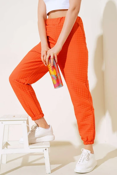 Paça Lastikli Kapitone Pantolon Oranj