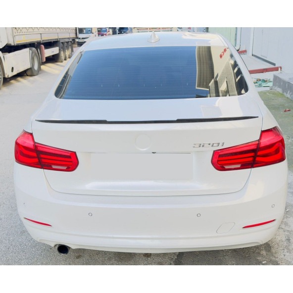 BMW F30 Yarasa Spoiler Esnek Plastik 122 cm Siyah