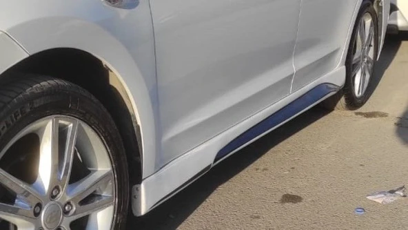 Hyundai Elantra Yan Marşpiyel 2016-