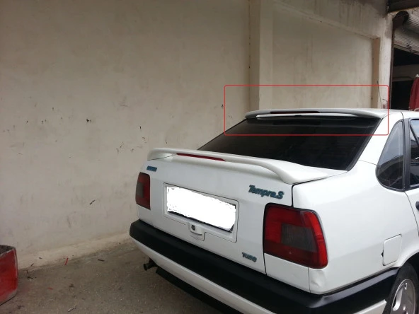 Fiat Tempra Cam Üstü Spoiler Işıklı Spoiler Boyalı