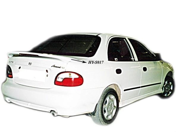 Hyundai Accent(94-00)X3 Spoiler Bagaj Yüksek (Işıklı)