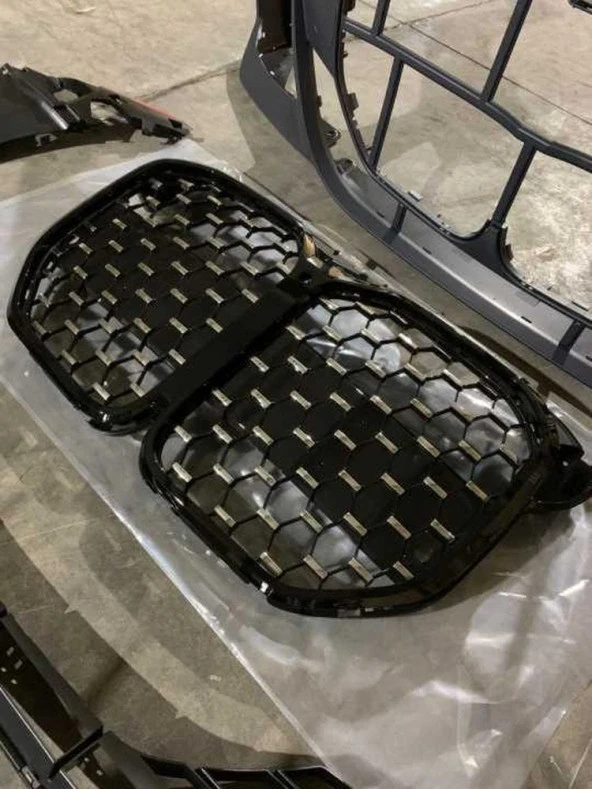 Bmw G20 İçin G22 Dönüşüm Ön Tampon & Panjur Seti - Resim 4