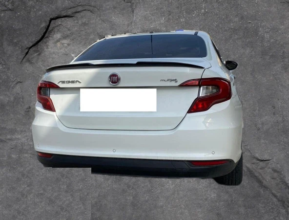 Fiat Egea Bagaj Üstü Yarasa Spoiler