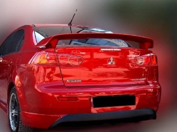 Mitsubishi Lancer Spoiler Boyalı