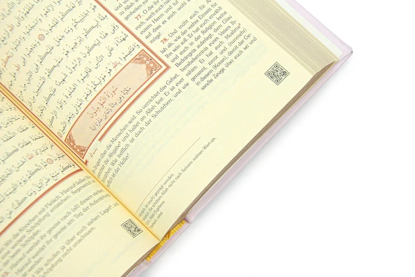 Almanca Mealli Medine Hatlı Kuranı Kerim ve Seccade Seti Pembe - Resim 2