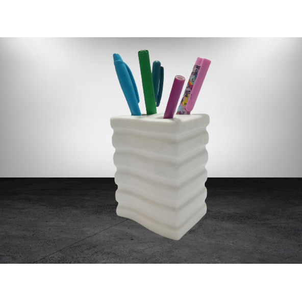 KALEMLİK KARE ÇİZGİLİ MODEL SERAMİK OFİS GERECİ 8X6X11CM - 2