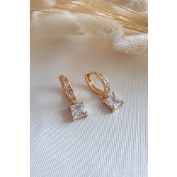 Baget Taşlı VIP Küpe