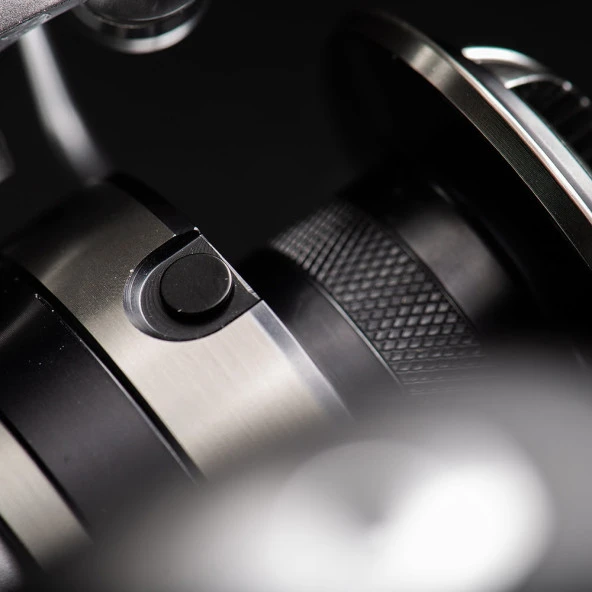 Savage Gear SGS6 SW 8000 Jig Olta Makinesi - Resim 2