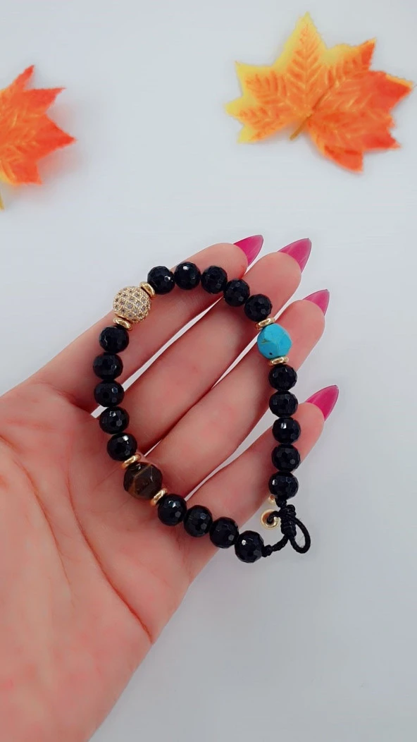 Kadın Charm Siyahlı Renk Taş Bileklik