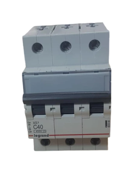 3X40A C/4,5KA OTOMATİK SİGORTA LEGRAND