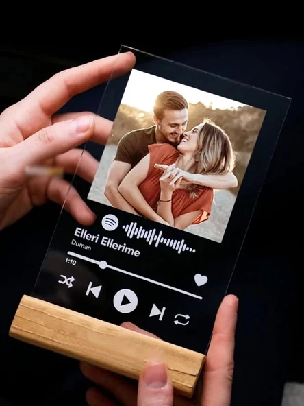 Hediyelik Kişiye Tasarlanabilir Sevgiliye Özel Fotoğraflı ve Barkodlu Spotify Masaüstü Plak