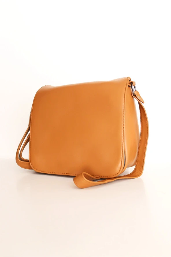 Kadın Kapaklı Fermuarlı Ayarlanabilir Askılı Deri Kahverengi El Kol Ve Omuz Çantası - 5