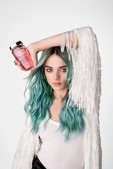 Kerastase Chroma Absolu Bain Riche Boyalı Saçlar İçin Besleyici Ve Koruyucu Şampuan 250 ml - Resim 7