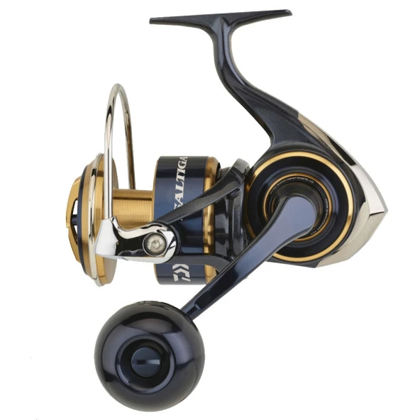 Daiwa Saltiga 20 10000P Jig Makinesi