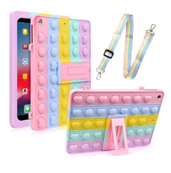 Apple iPad 6. Nesil 9.7" 2018 Kılıf Cute Dolls Standlı Eğlenceli 3D Karekterli Çocuk Kılıfı A1893 A1954