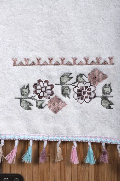 6 lı Kanaviçe Nakışlı Mutfak Havlusu Püsküllü Hediyelik Çeyizlik Çiçek Mutfak Havlu Takımı 30 x 50 Cm - 4
