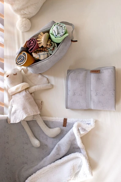 Kirli Temiz Islak Organizer Çantası Solid Gri Bebek Çocuk Kıyafet Çamaşır Anne Makyaj Alezli Çanta - 4