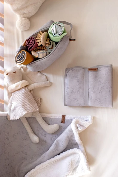 Anne Bebek Bakım Örtüsü Yenidoğan Alt Açma Değiştirme Solid Gri Organizer Pedi Minderi Çift Taraflı - Resim 6