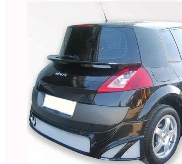 Renault Megane 2 için Hatchback Arka Tampon Altı Telli Fiber 2003-2008