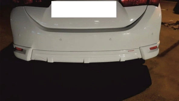 Corolla 11 E170 için Arka Orta Tampon (Difüzör) Fiber 2014 Ve Sonrası - 2