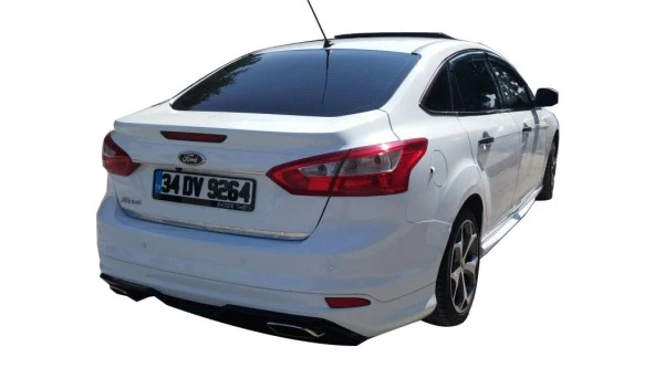 Ford Focus 3 için Sedan (2012-2018) Arka Tampon Eki - Difüzör (Plastik)