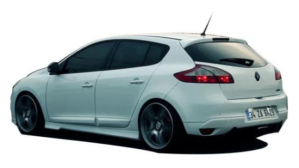Renault Megane 3 için (2009-2016) Sport Yan Marşpiyel Seti (Plastik) - 1