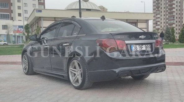 Chevrolet Cruze Rieger için Marşpiyel