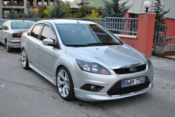 Ford Focus 45414 için Ön Ek (Plastik)