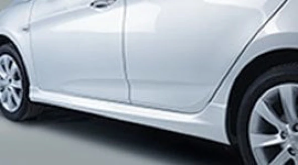 Hyundai Accent Blue için Yan Marşpiyel